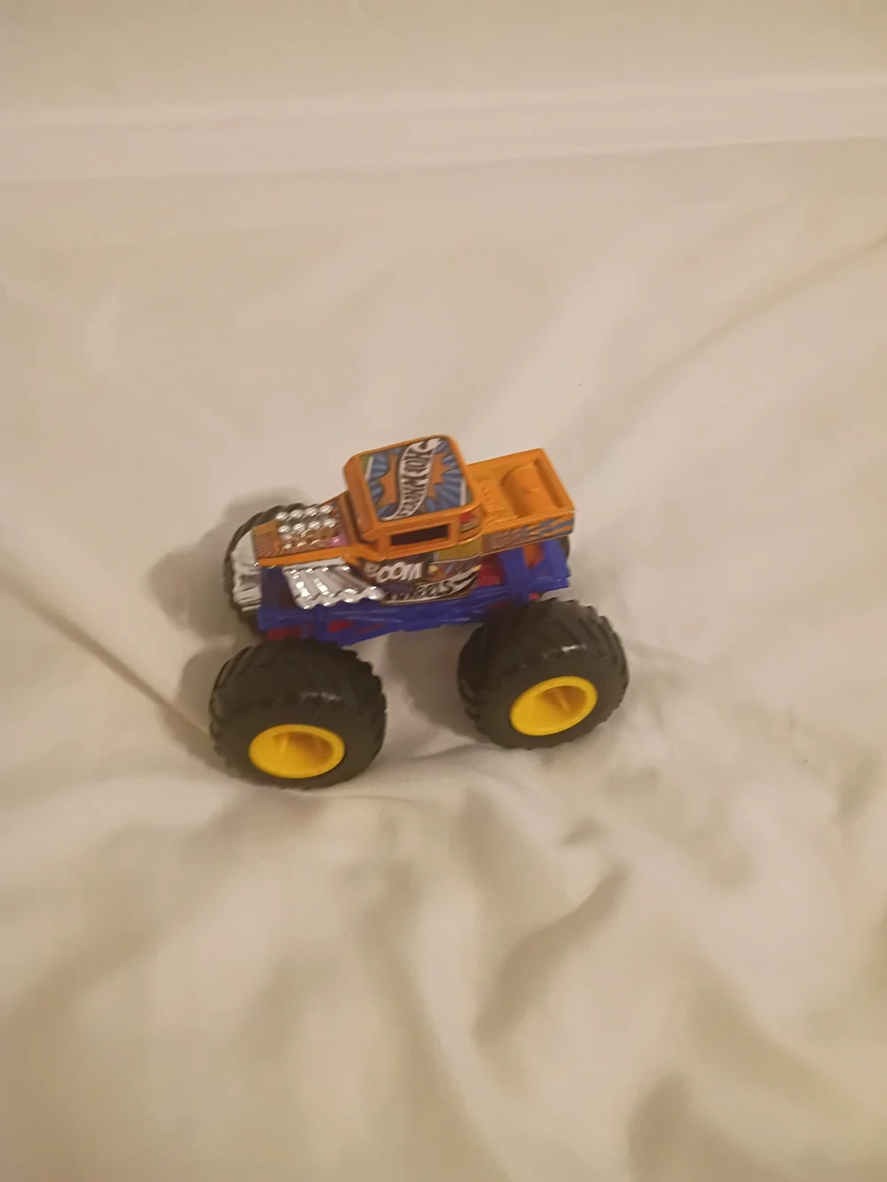 Hot Wheels Monster Jam Boom Wham Crush Truck